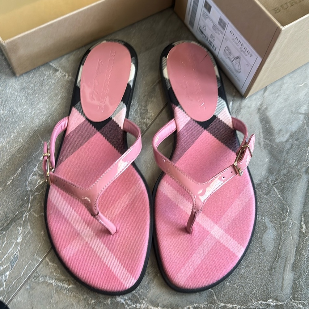 Burberry thong sandals